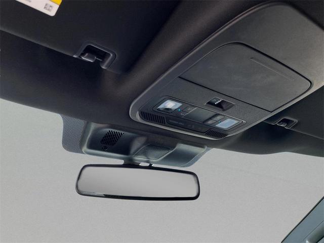 Photo of 2025 Oxford White Ford F-150