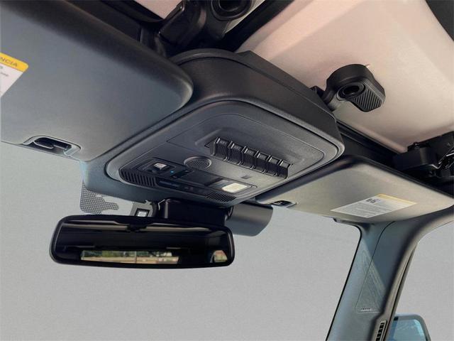 Photo of 2025 Azure Gray Metallic Ford Bronco