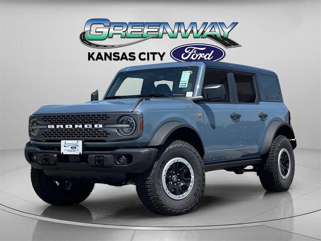 Photo of 2025 Azure Gray Metallic Ford Bronco