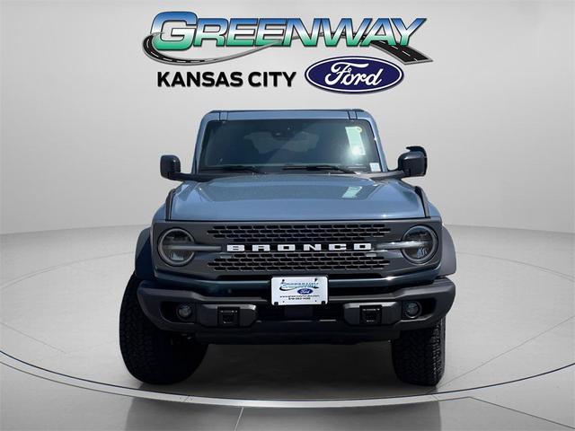 Photo of 2025 Azure Gray Metallic Ford Bronco
