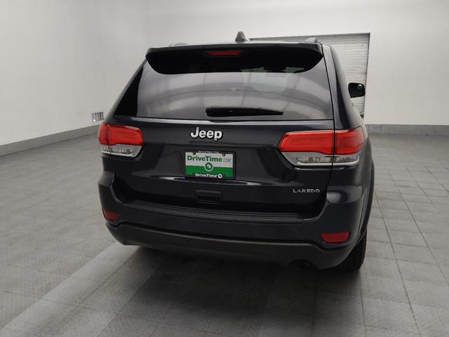 Photo of 2015 Maximum Steel Metallic Clearcoat Jeep Grand Cherokee