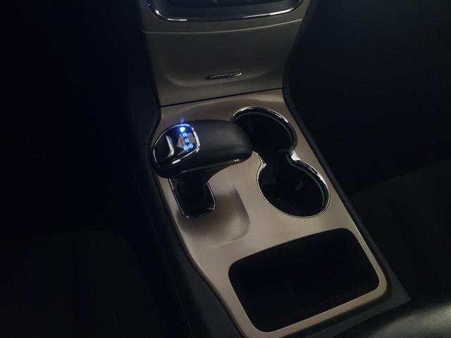 Photo of 2015 Maximum Steel Metallic Clearcoat Jeep Grand Cherokee