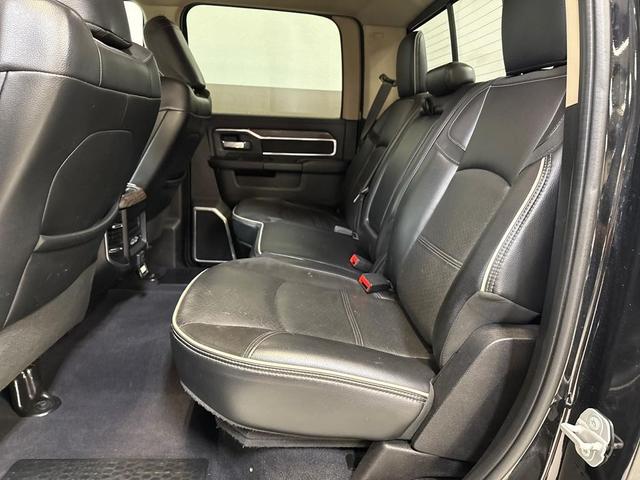 Photo of 2020 Diamond Black Crystal Pearlcoat RAM 3500