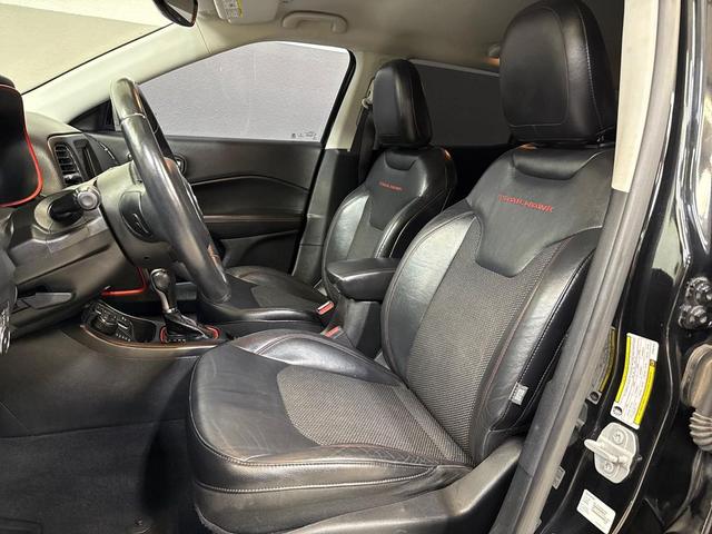 Photo of 2017 Diamond Black Crystal Pearlcoat Jeep New Compass