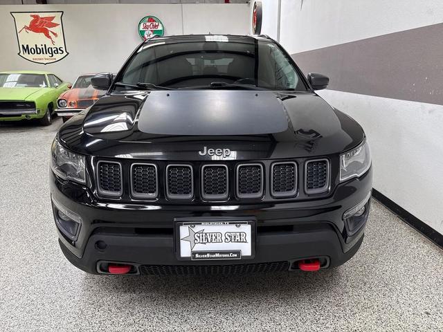 Photo of 2017 Diamond Black Crystal Pearlcoat Jeep New Compass