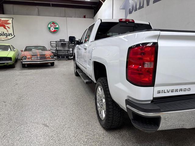 Photo of 2017 Summit White Chevrolet Silverado 2500