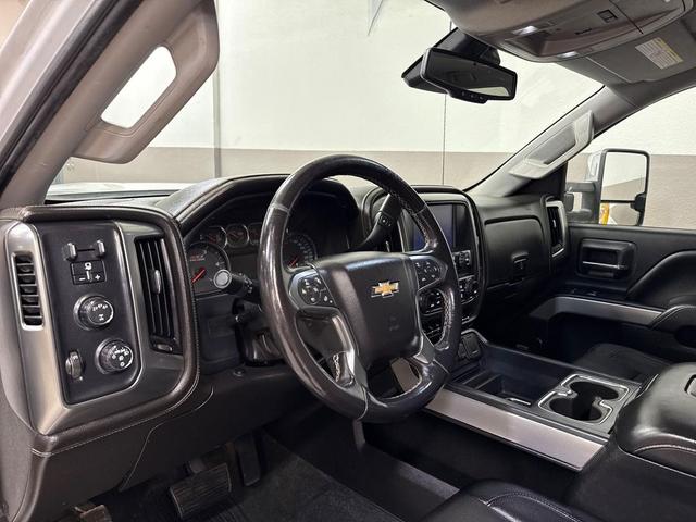 Photo of 2017 Summit White Chevrolet Silverado 2500