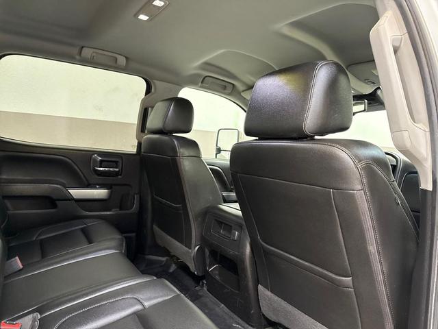 Photo of 2017 Summit White Chevrolet Silverado 2500
