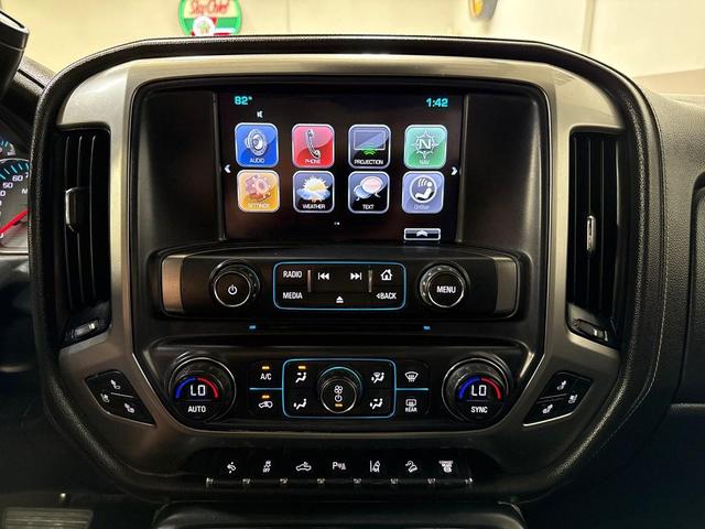 Photo of 2017 Summit White Chevrolet Silverado 2500