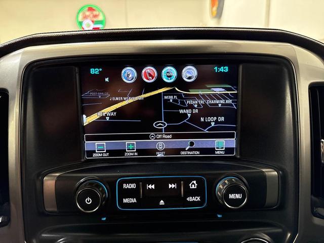 Photo of 2017 Summit White Chevrolet Silverado 2500