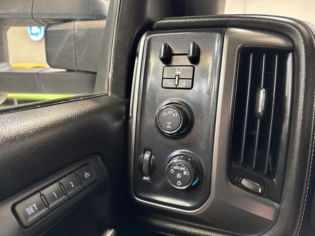 Photo of 2017 Summit White Chevrolet Silverado 2500