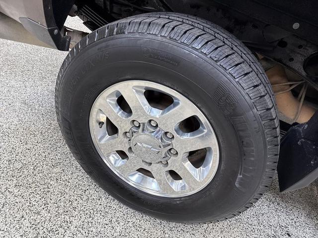 Photo of 2015 Brownstone Metallic Chevrolet Silverado 2500