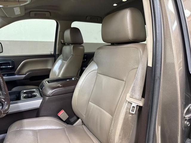 Photo of 2015 Brownstone Metallic Chevrolet Silverado 2500