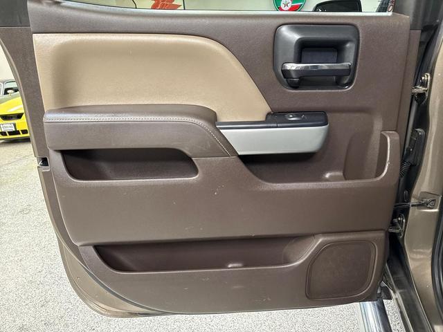 Photo of 2015 Brownstone Metallic Chevrolet Silverado 2500