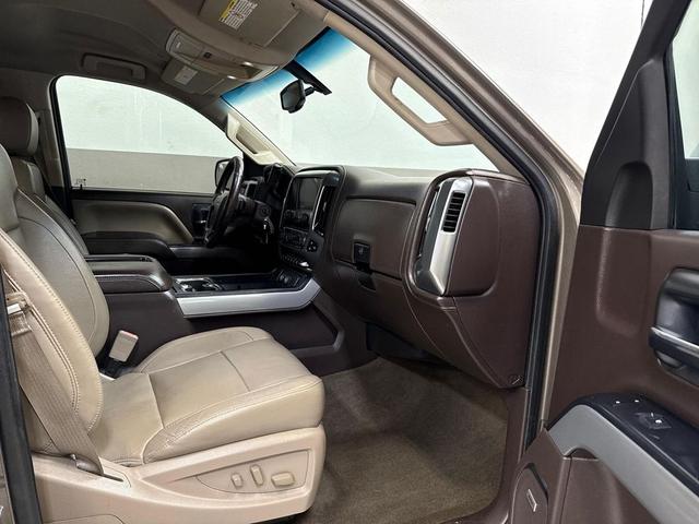 Photo of 2015 Brownstone Metallic Chevrolet Silverado 2500