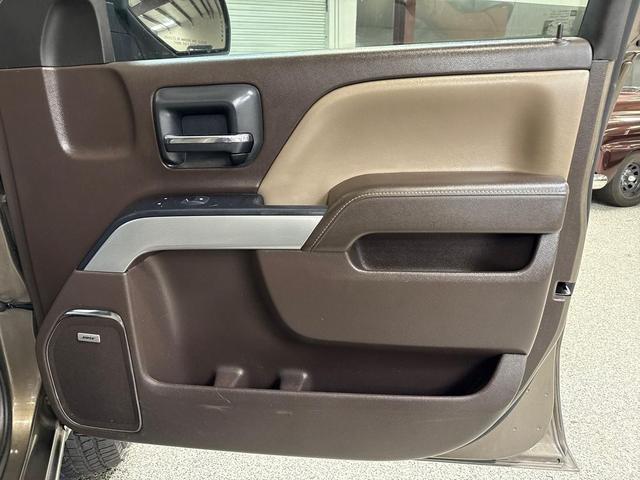 Photo of 2015 Brownstone Metallic Chevrolet Silverado 2500