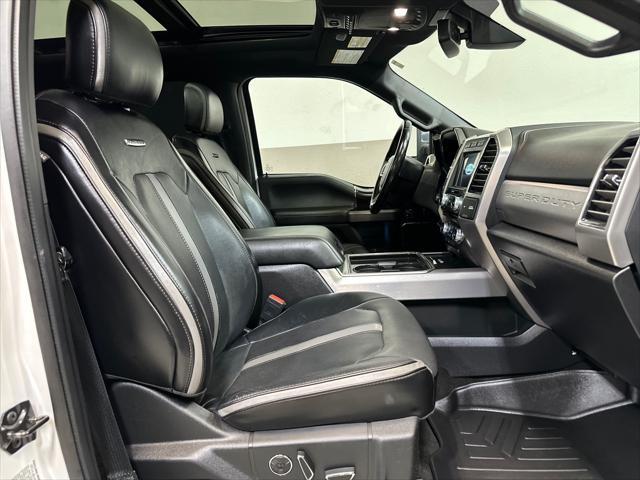 Photo of 2018 White Platinum Metallic Tri-Coat Ford F-450