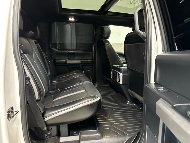 Photo of 2018 White Platinum Metallic Tri-Coat Ford F-450