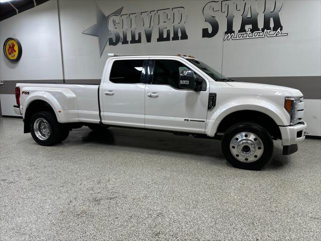 Photo of 2018 White Platinum Metallic Tri-Coat Ford F-450