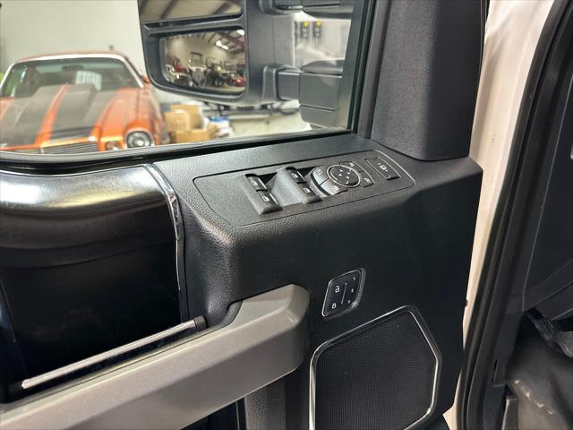 Photo of 2018 White Platinum Metallic Tri-Coat Ford F-450