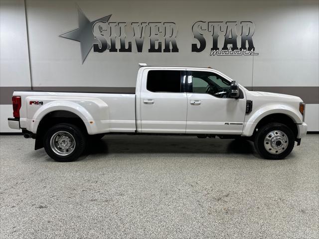Photo of 2018 White Platinum Metallic Tri-Coat Ford F-450