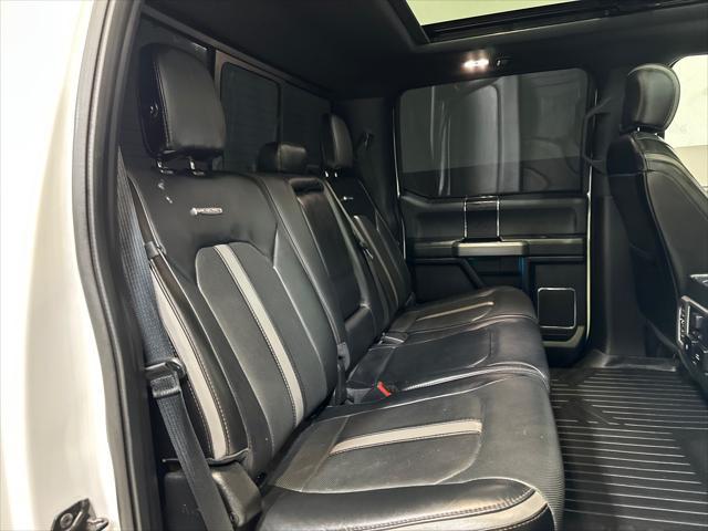 Photo of 2018 White Platinum Metallic Tri-Coat Ford F-450
