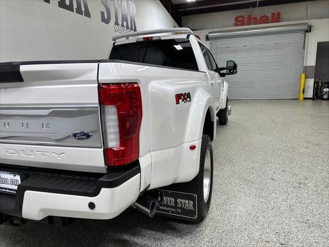 Photo of 2018 White Platinum Metallic Tri-Coat Ford F-450