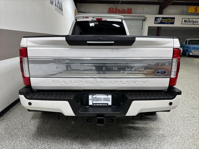 Photo of 2018 White Platinum Metallic Tri-Coat Ford F-450