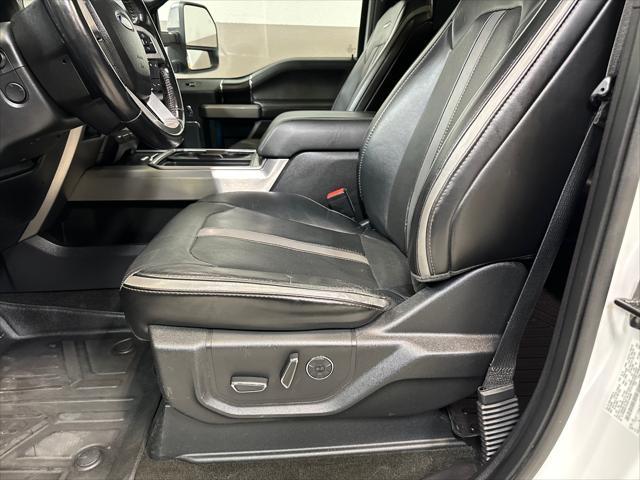 Photo of 2018 White Platinum Metallic Tri-Coat Ford F-450