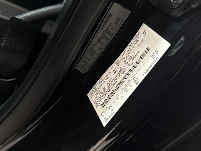Photo of 2021 Agate Black Metallic Ford F-250
