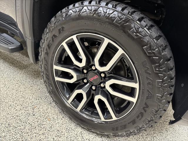 Photo of 2020 Carbon Black Metallic GMC Sierra 1500