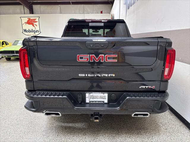 Photo of 2020 Carbon Black Metallic GMC Sierra 1500
