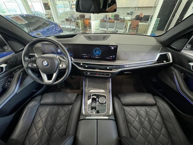 Photo of 2024 Black Sapphire Metallic BMW X5