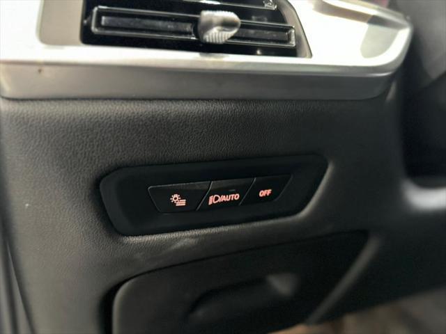 Photo of 2024 Black Sapphire Metallic BMW X5