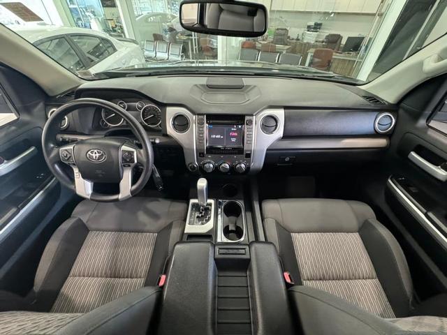 Photo of 2016 Black Toyota Tundra