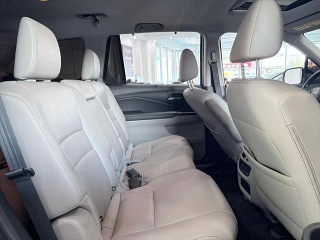 Photo of 2021 Modern Steel Metallic Honda Pilot