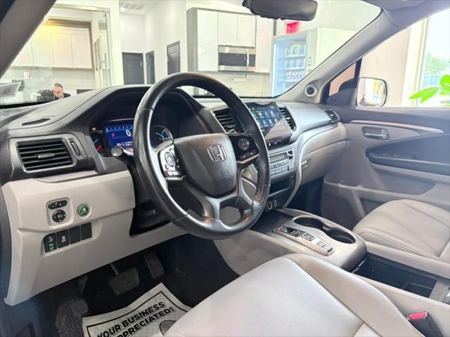 Photo of 2021 Modern Steel Metallic Honda Pilot