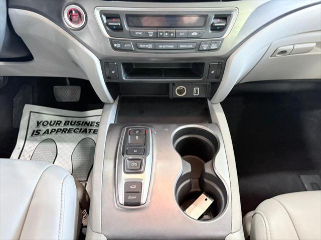 Photo of 2021 Modern Steel Metallic Honda Pilot