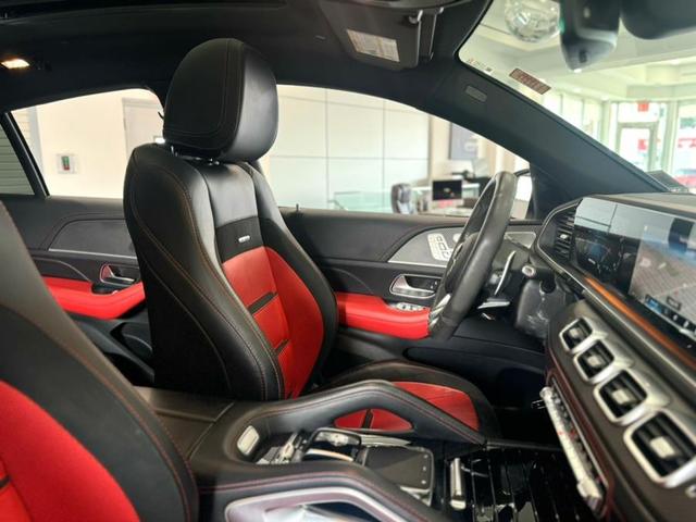 Photo of 2023 MANUFAKTUR Diamond White Metallic Mercedes-Benz AMG GLE 53