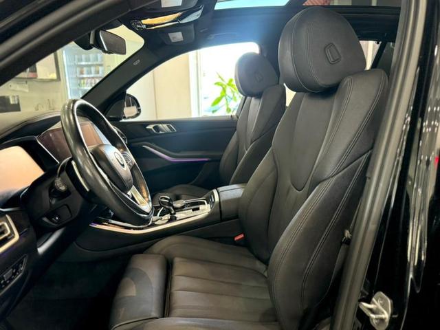 Photo of 2021 Black Sapphire Metallic BMW X5