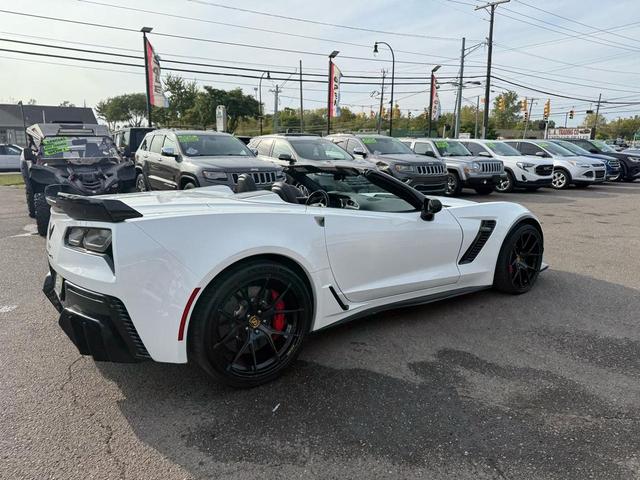 Photo of 2016 Arctic White Chevrolet Corvette