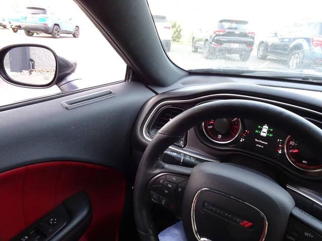 Photo of 2016 Granite Crystal Metallic Clear Coat Dodge Challenger