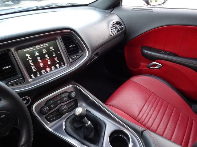 Photo of 2016 Granite Crystal Metallic Clear Coat Dodge Challenger