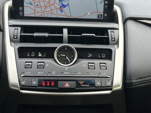Photo of 2019 Silver Lining Metallic Lexus NX 300