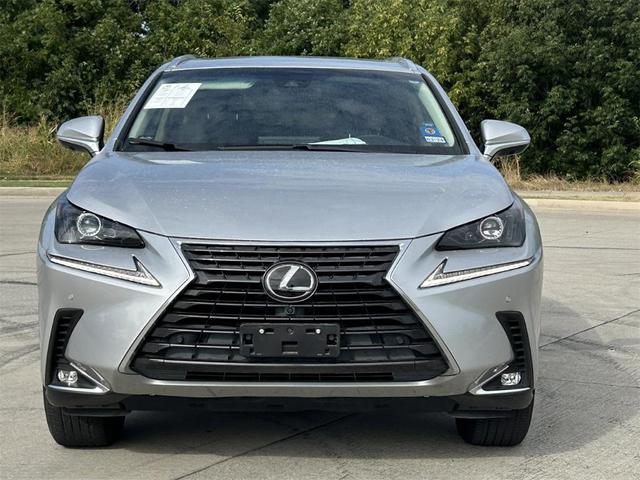 Photo of 2019 Silver Lining Metallic Lexus NX 300