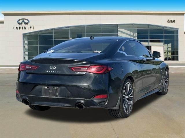 Photo of 2017 Midnight Black INFINITI Q60