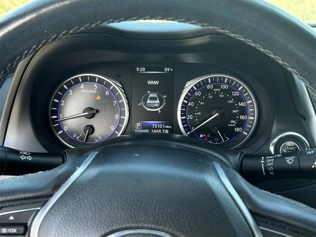 Photo of 2017 Midnight Black INFINITI Q60