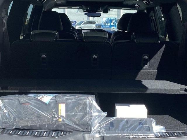 Photo of 2025 2t Grand Blue INFINITI QX80