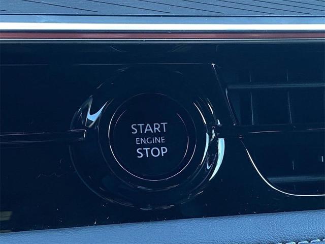 Photo of 2025 2t Grand Blue INFINITI QX80