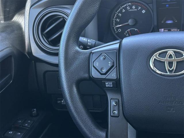 Photo of 2022 White Toyota Tacoma